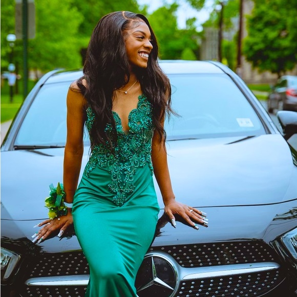 Dresses | Emerald Greenforest Green Prom Dress | Poshmark